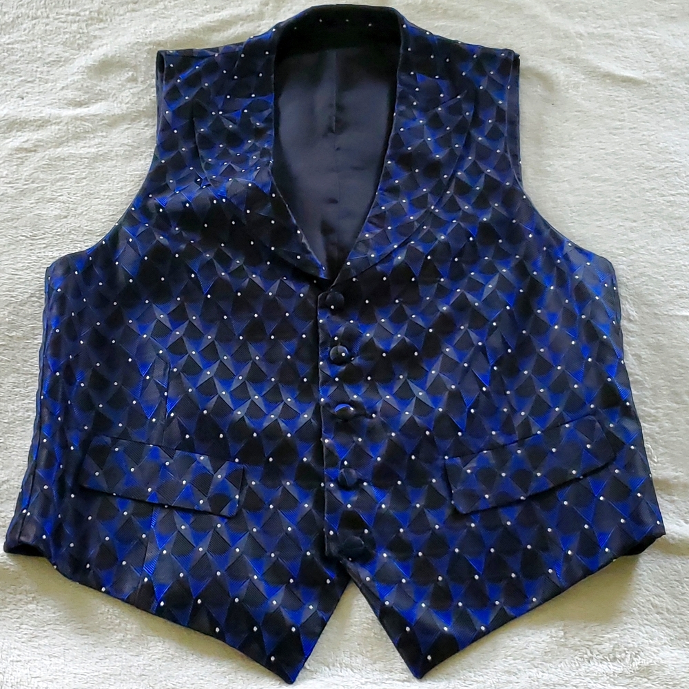 Lou Myles Vest
